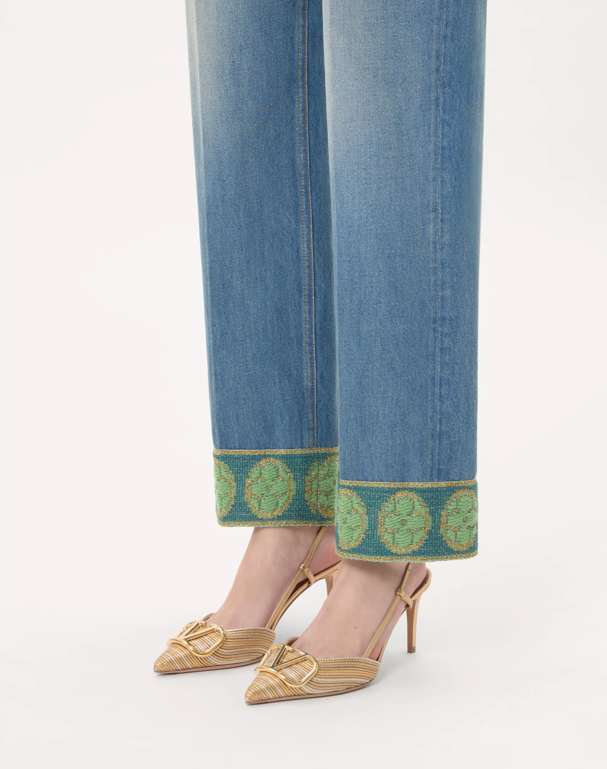 Valentino Vlogo Signature Metallic Slingback Pumps With Cornely Embroidery 80Mm - Image 7